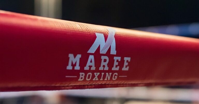 Maree Boxing Oldham Show