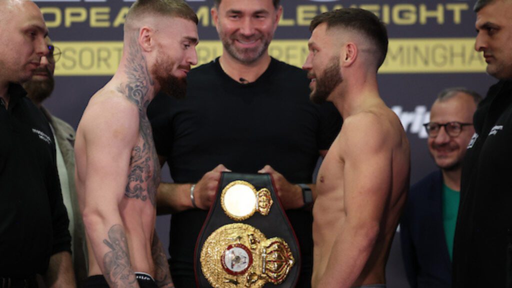 Lewis Crocker and Conah Walker face off for the final time ahead of their welterweight clash on the Denny vs Cash undercard