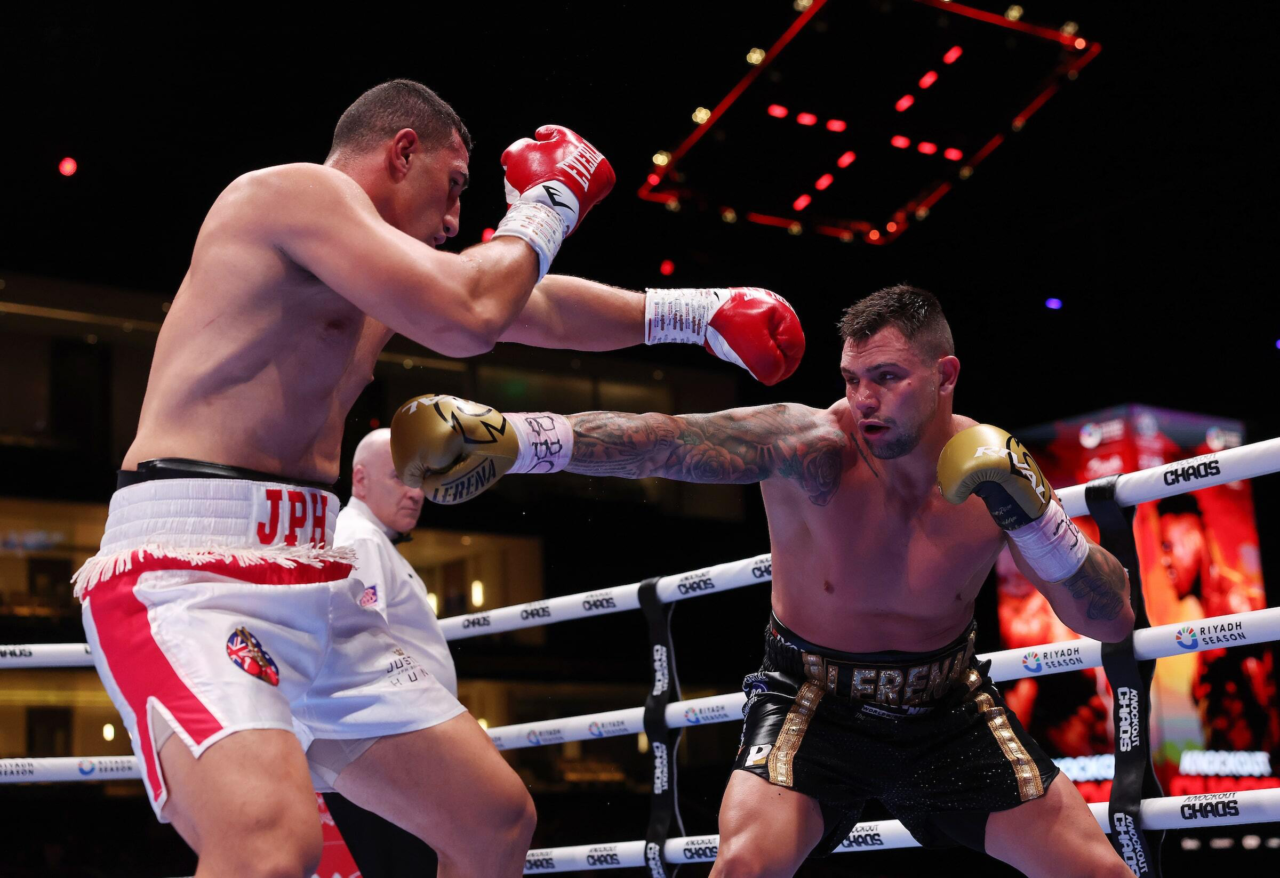 Huni won a tough fight against Kevin Lerena.