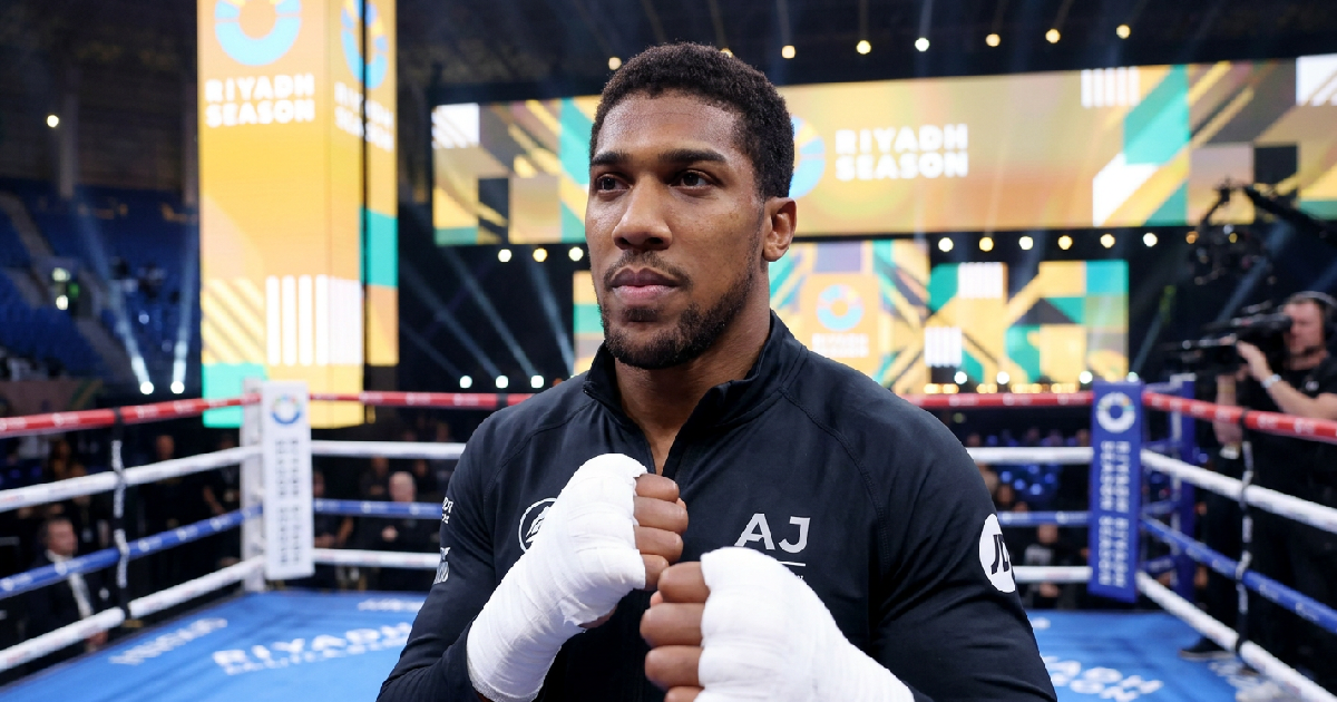 Latest Boxing News from Reuters on Joshua and Heavyweights
