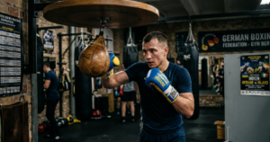 Ukrainian Fighter Prepares for Key Mid-Tier Encounter in Germany