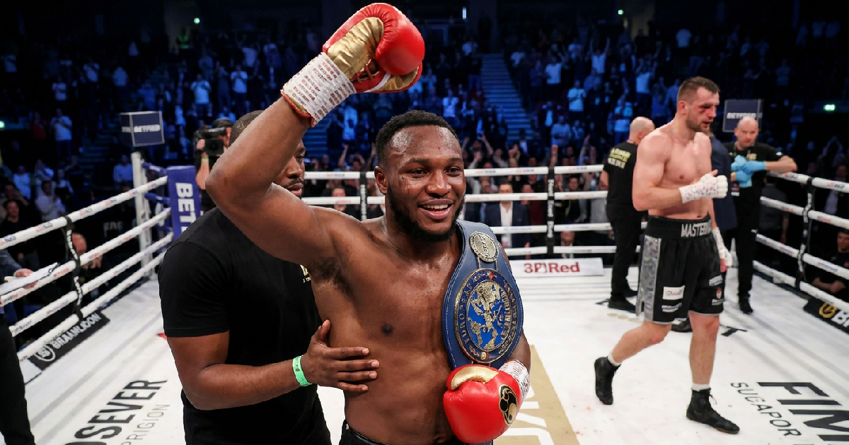 Viddal Riley Outpoints Mateusz Masternak for European Title