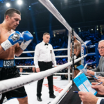 Oleksandr Usyk-Rico Verhoeven scorecards: Analysis shows Usyk on course for points win