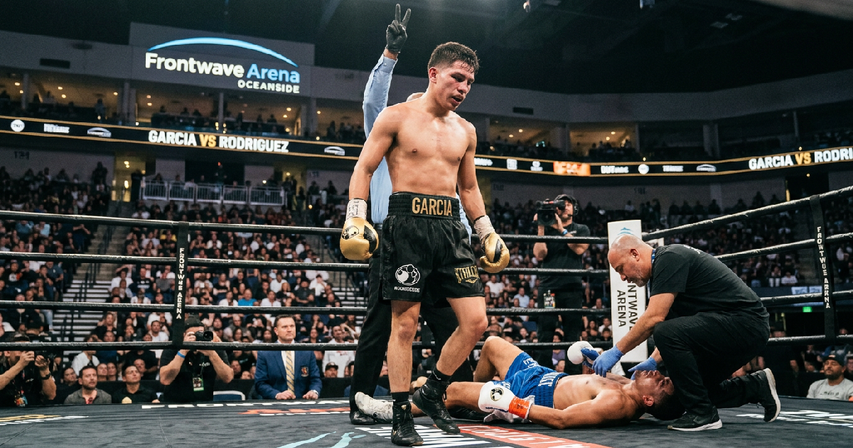Daniel Garcia knocks out Christopher Rodriguez in first round at Frontwave Arena