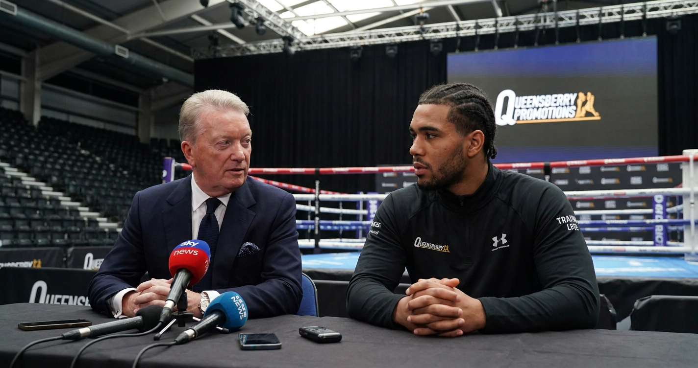 Frank Warren targets Moses Itauma for heavyweight crown by 2026