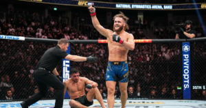 Rafael Fiziev stops Manuel Torres 15 seconds into second round