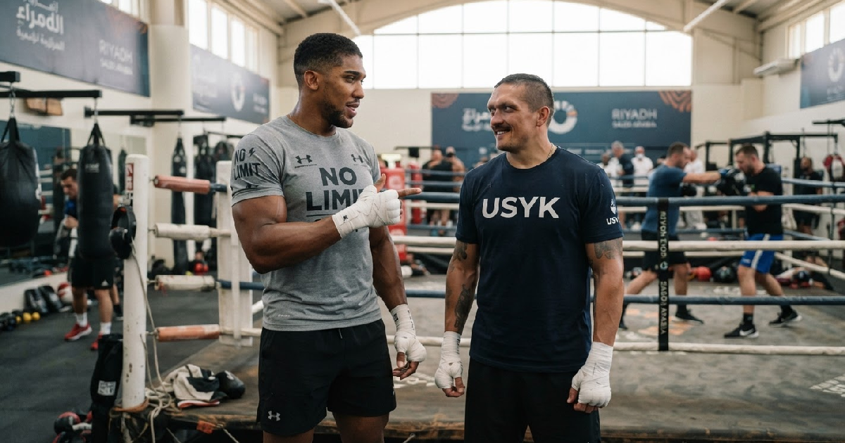Anthony Joshua Names Oleksandr Usyk "Best Fighter on the Planet"
