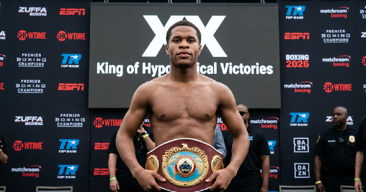 Devin Haney calls Richardson the "King of Hypothetical Victories" on July 1