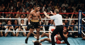 Mike Tyson delivers swift, controversial TKO against Carl Williams in Atlantic City 2 Mike Tyson Carl Williams fight: Mike Tyson delivers swift, controversial TKO against Carl Williams in Atlantic City
