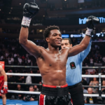 Richardson Hitchins secures unanimous decision
