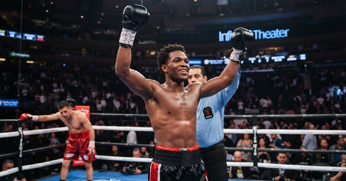 Home 1 Richardson Hitchins secures unanimous decision