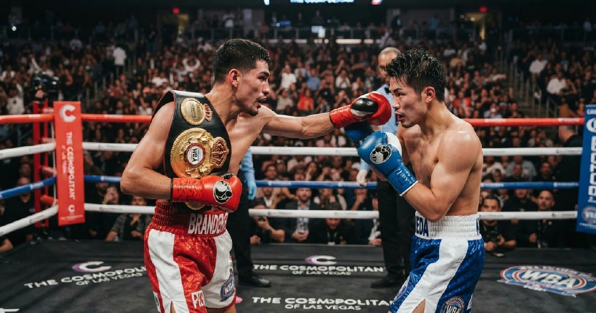 Brandon Figueroa defends WBA featherweight title against Tomoki Kameda