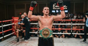 Chase DeMoor Claims WBC Silver Heavyweight Title by TKO 2 Chase DeMoor WBC title: Chase DeMoor Claims WBC Silver Heavyweight Title by TKO