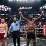 Home 3 Crawford victory shines light on Canelo Alvarez's career management